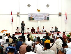 WAGUB HADIRI BUKA PUASA BERSAMA DENGAN MASYARAKAT NEGERI BATU MERAH