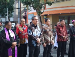 GUBERNUR BUKA ACARA DRAMATISASI JALAN SALIB HIDUP OIKUMENE 2025