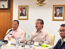 TOP!!! Gubernur HL Tegas: Maluku Sakit Hati karena Kebijakan Transshipment!