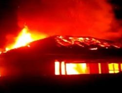Polres SBB Didesak Ungkap Kasus Pembakaran Kantor Camat Huamual