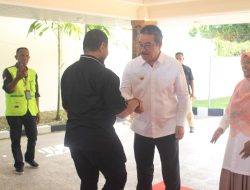 Kunjungan Kerja Komisi V dan Komisi IX DPR RI ke Maluku: Gubernur Hendrik Lewerissa Sambut Langsung Ketua Komisi Lasarus dan Felly Runtuwene