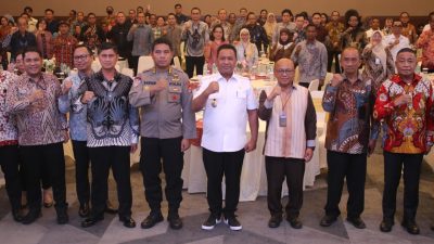 Hadiri Pertemuan Tahunan BI Maluku 2025, Wagub Tekankan Pentingnya Kolaborasi Lintas Sektor untuk Pertumbuhan Berkualitas