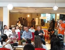 Pj Sekot Ambon Di WAJAR Kota, Himbau Pedagang dan Pengemudi Angkot Patuhi SE
