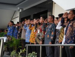 Walikota Ambon Apresiasi OJK Maluku dan Pemkot Ambon Luncurkan Modul Literasi Keuangan Pertama untuk SMP di Indonesia